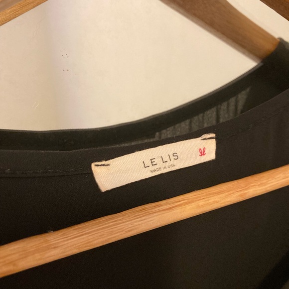 Le Lis Patterned Blouse - Picture 3 of 5